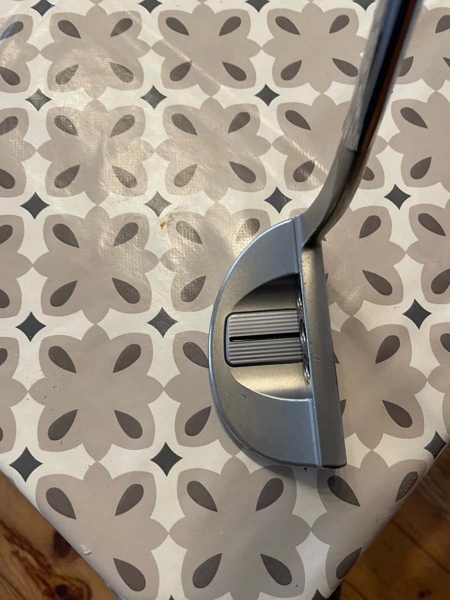 Scotty Cameron & Crown 500 Go Lo Putter 34 inch - Image 3