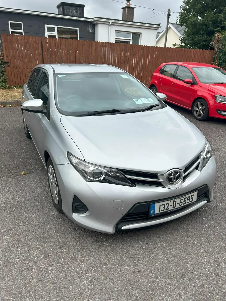 Toyota Auris 2013 - Image 3