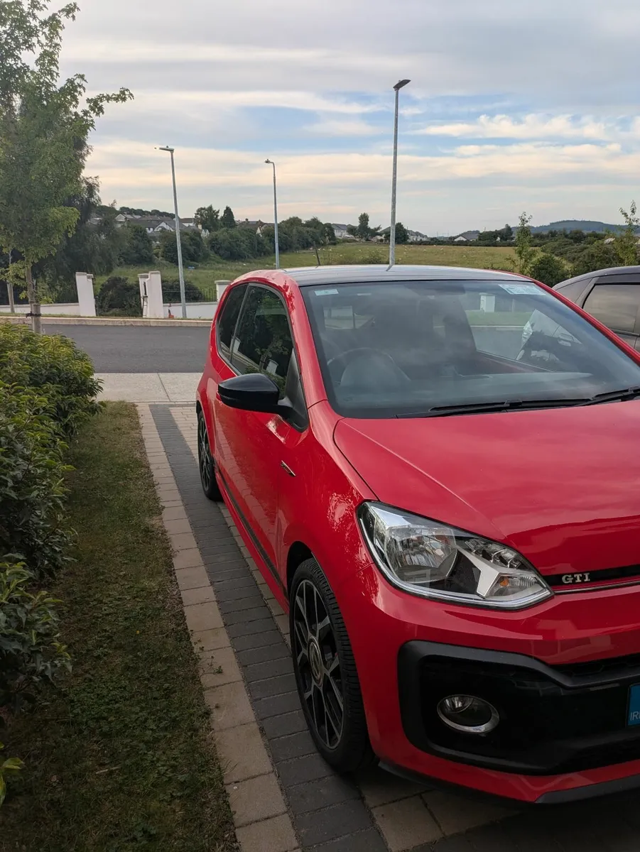 Volkswagen Up! Gti 2018 - Image 2