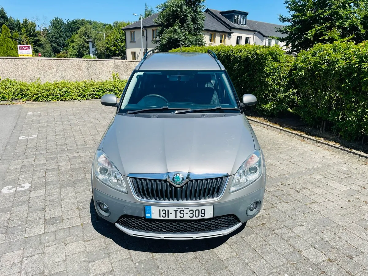 2013 SKODA ROOMSTER 1.2 TSI AMBITION - Image 2