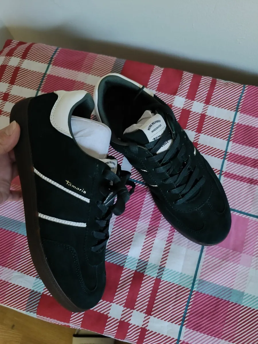 Runners - Image 4
