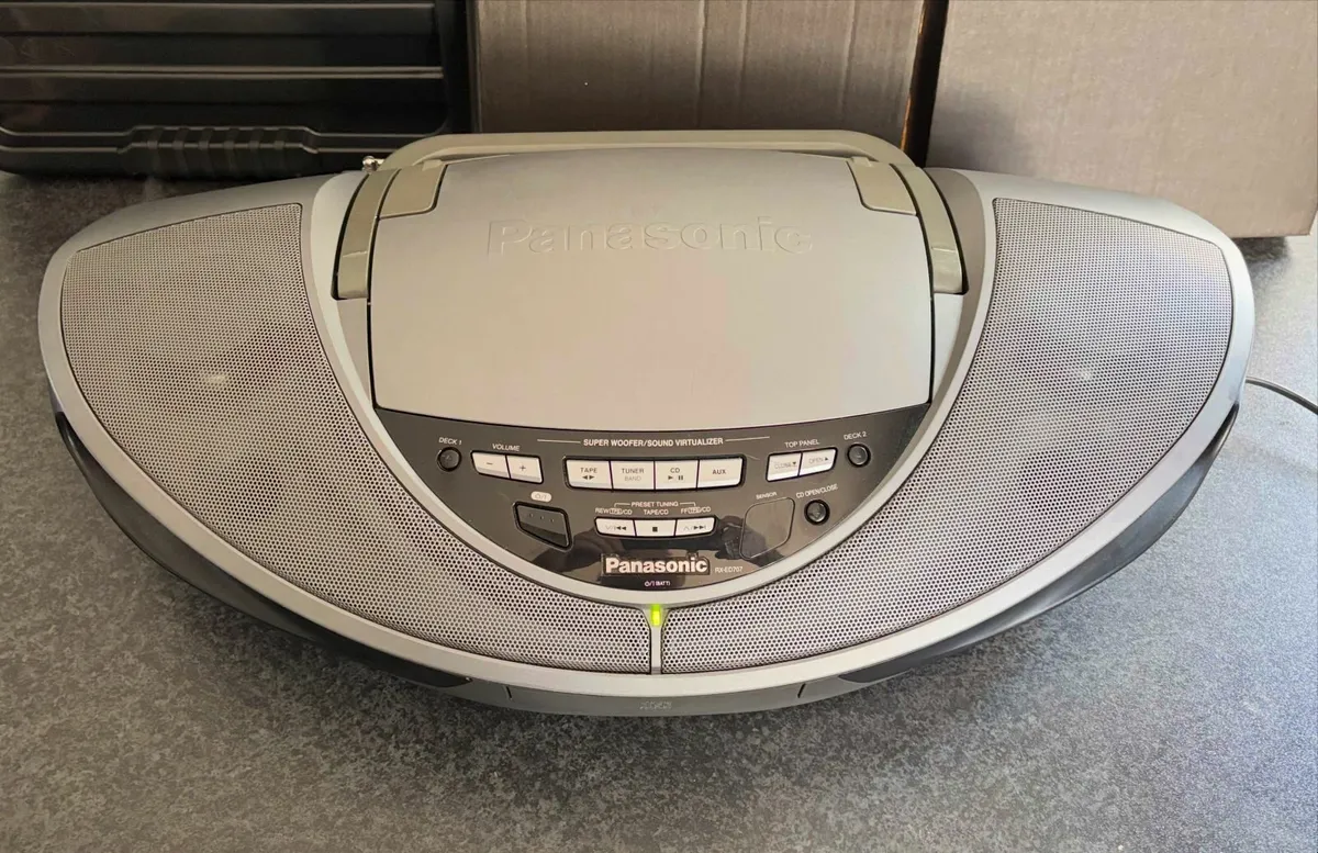 Panasonic RX-ED707 Cobra CD Boombox Ghettoblaster - Image 2