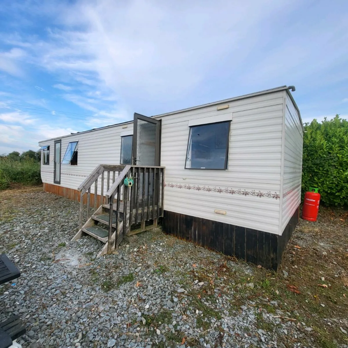 MOBILE HOME FOR SALE - Image 2