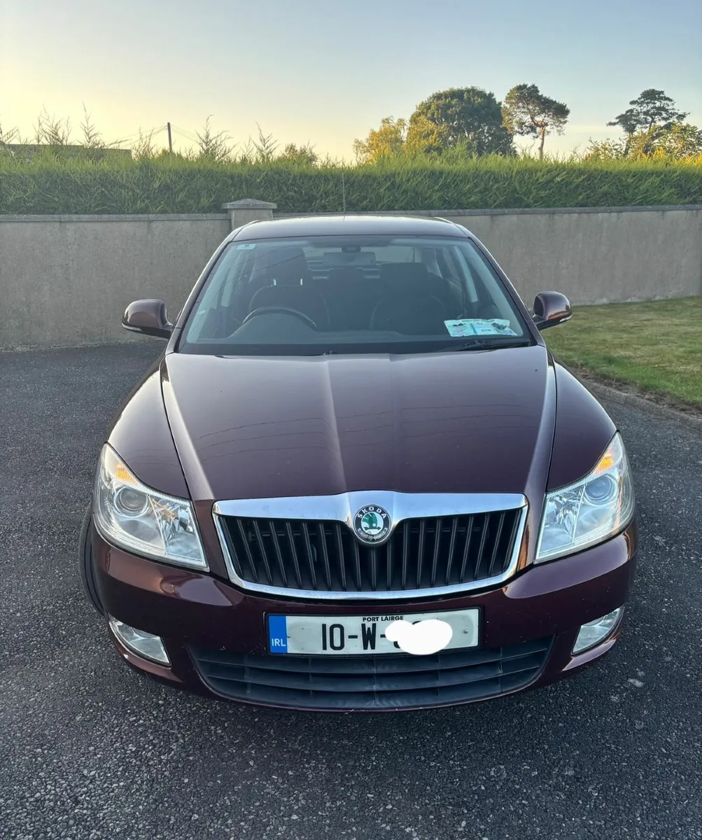 NEW NCT Skoda Octavia 2010 low mileage high spec - Image 2