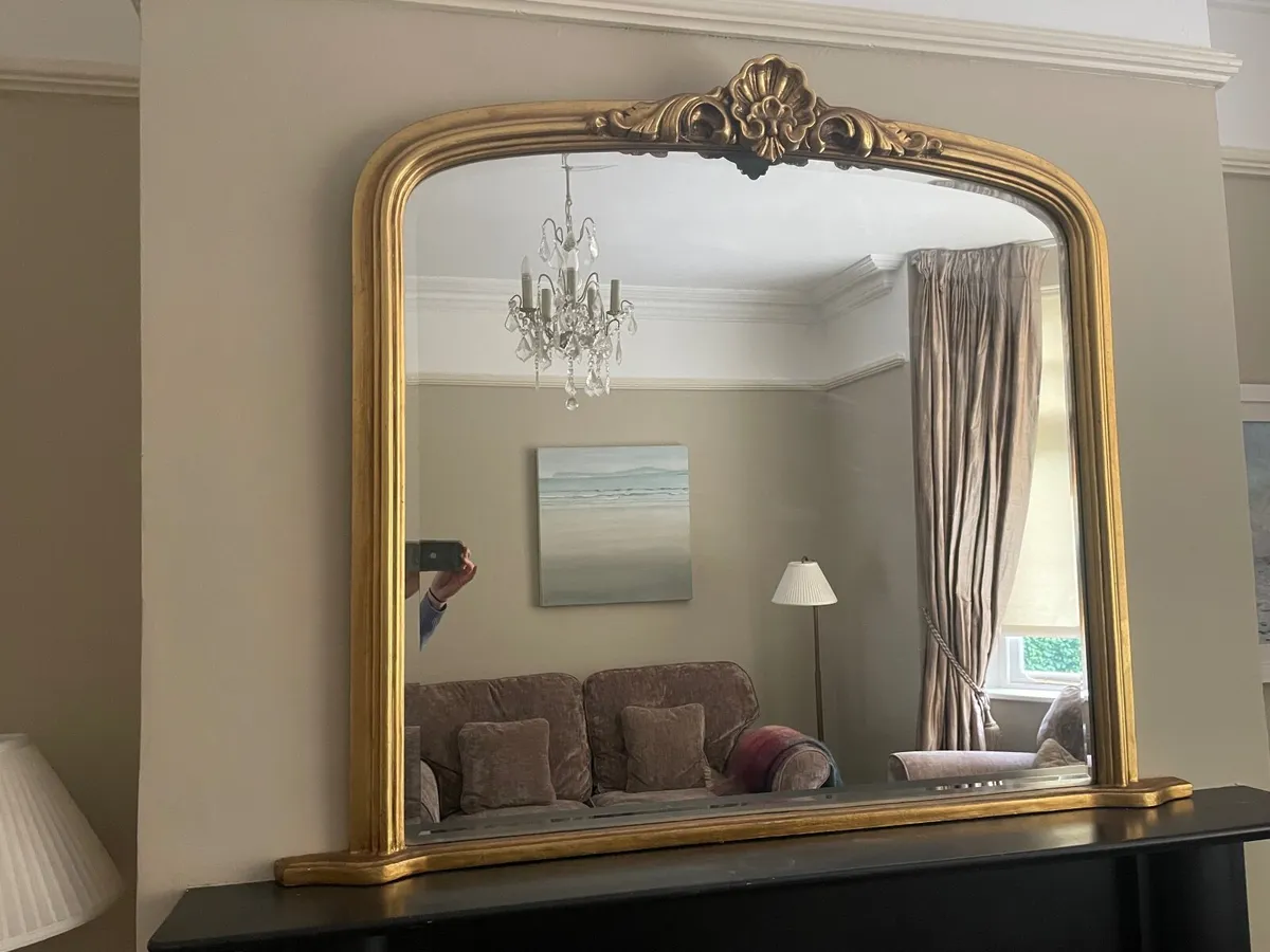 Antique style mirror - Image 1
