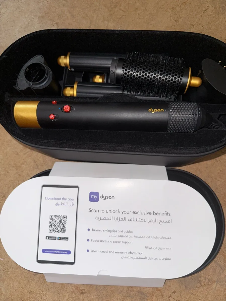 Dyson Air Wrap multi styler - Image 2