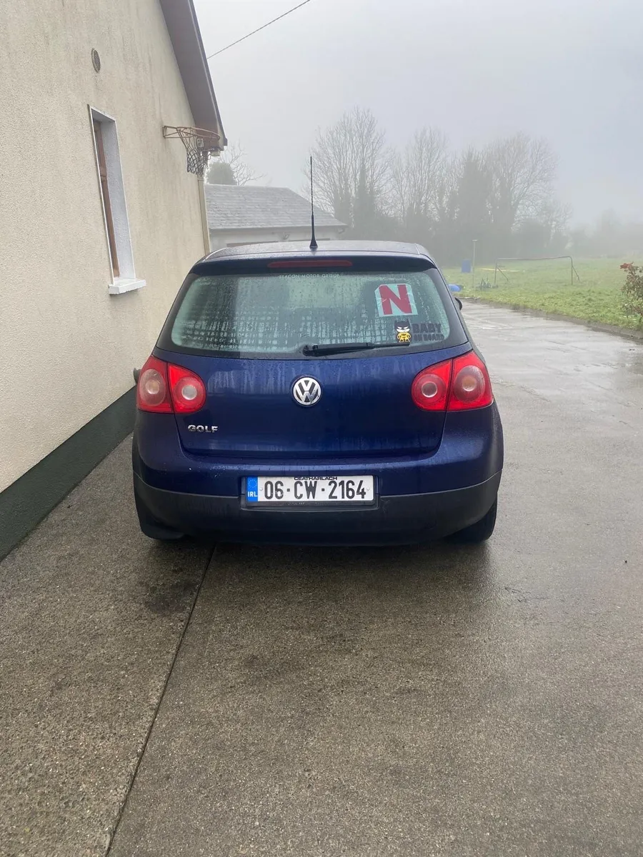 Volkswagen Golf 2006 - Image 2