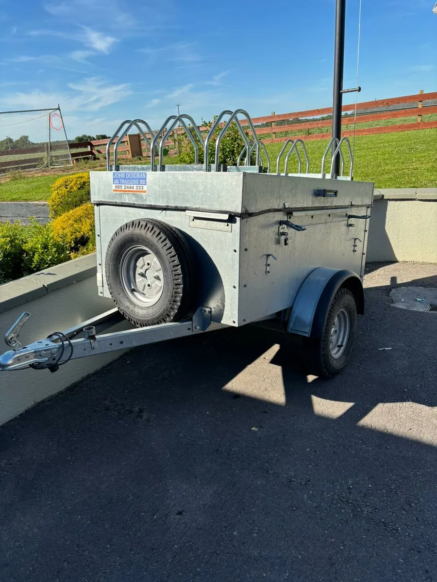 Camping Trailer - Image 2