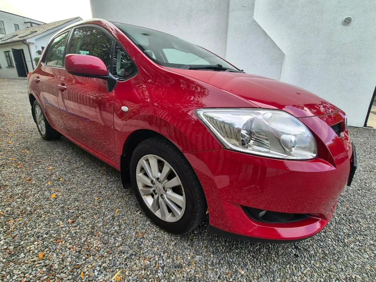 Toyota Auris 2.0 D4D Low Mileage - Image 3