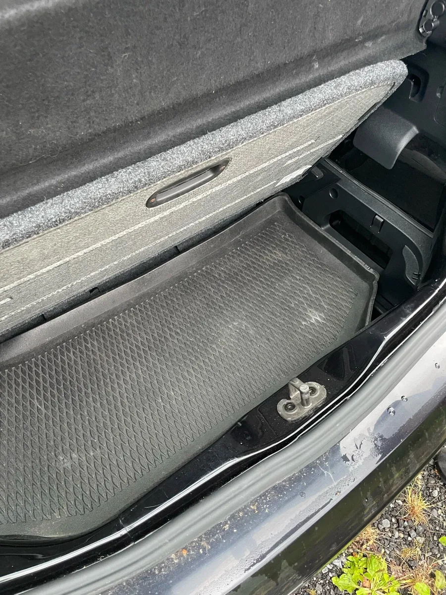 Volkswagen up - Image 4