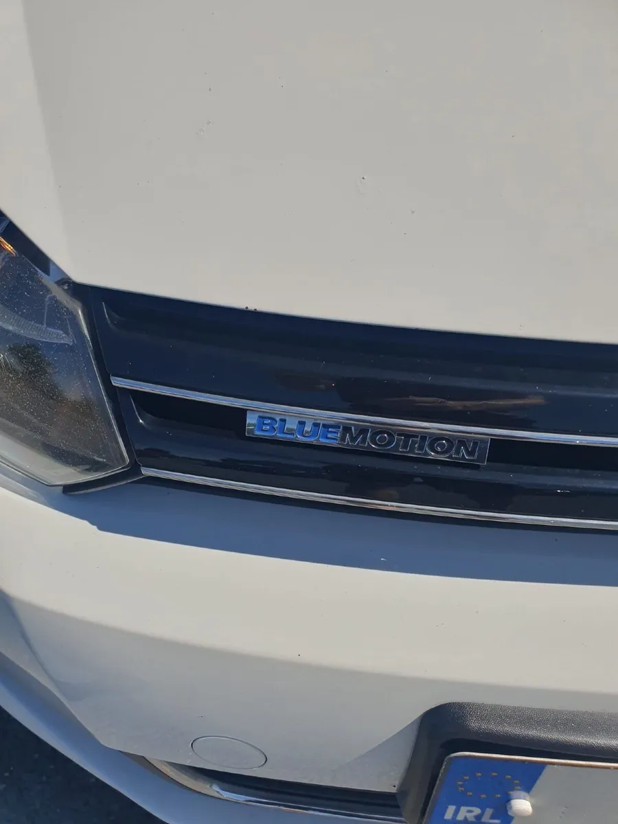Volkswagen Golf 2012 - Image 3