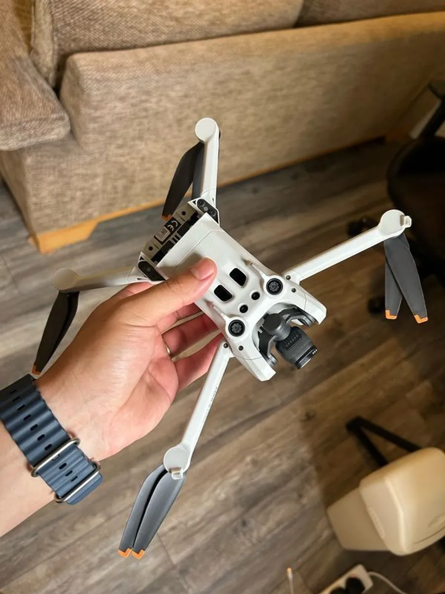 Drone DJI Mini 3 pro + fly more combo - Image 3