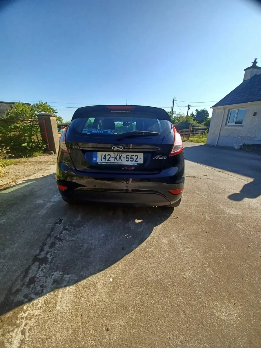 Ford Fiesta 2014 - Image 2
