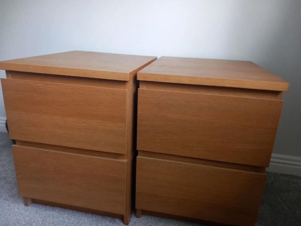 Bedside Lockers x2 Oak - Image 2