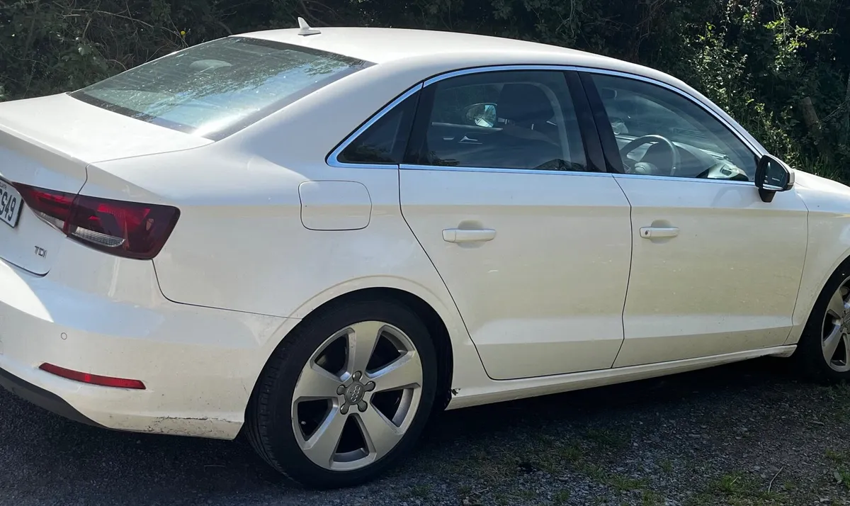 Audi A3 2015 - Image 3