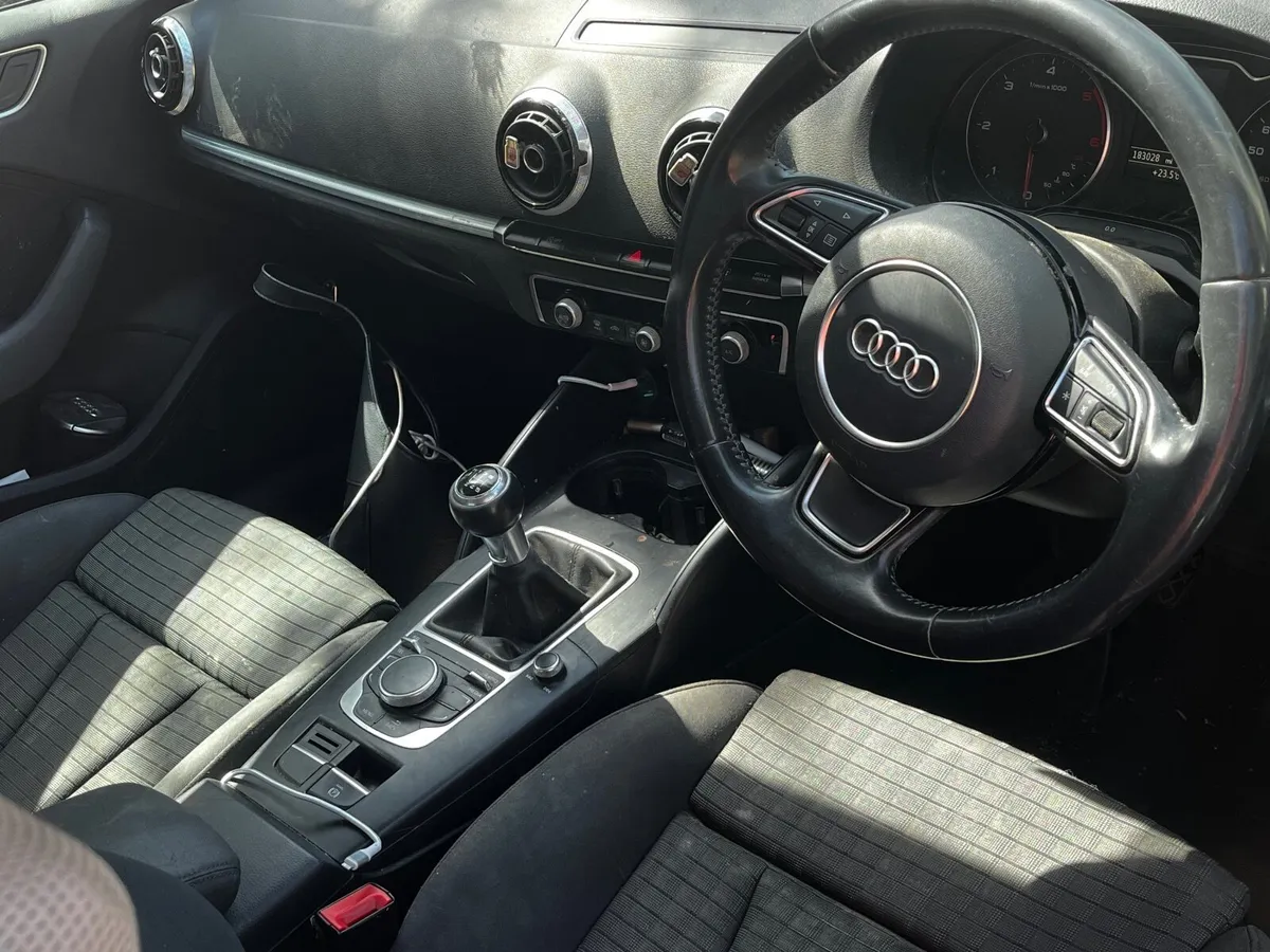 Audi A3 2015 - Image 4