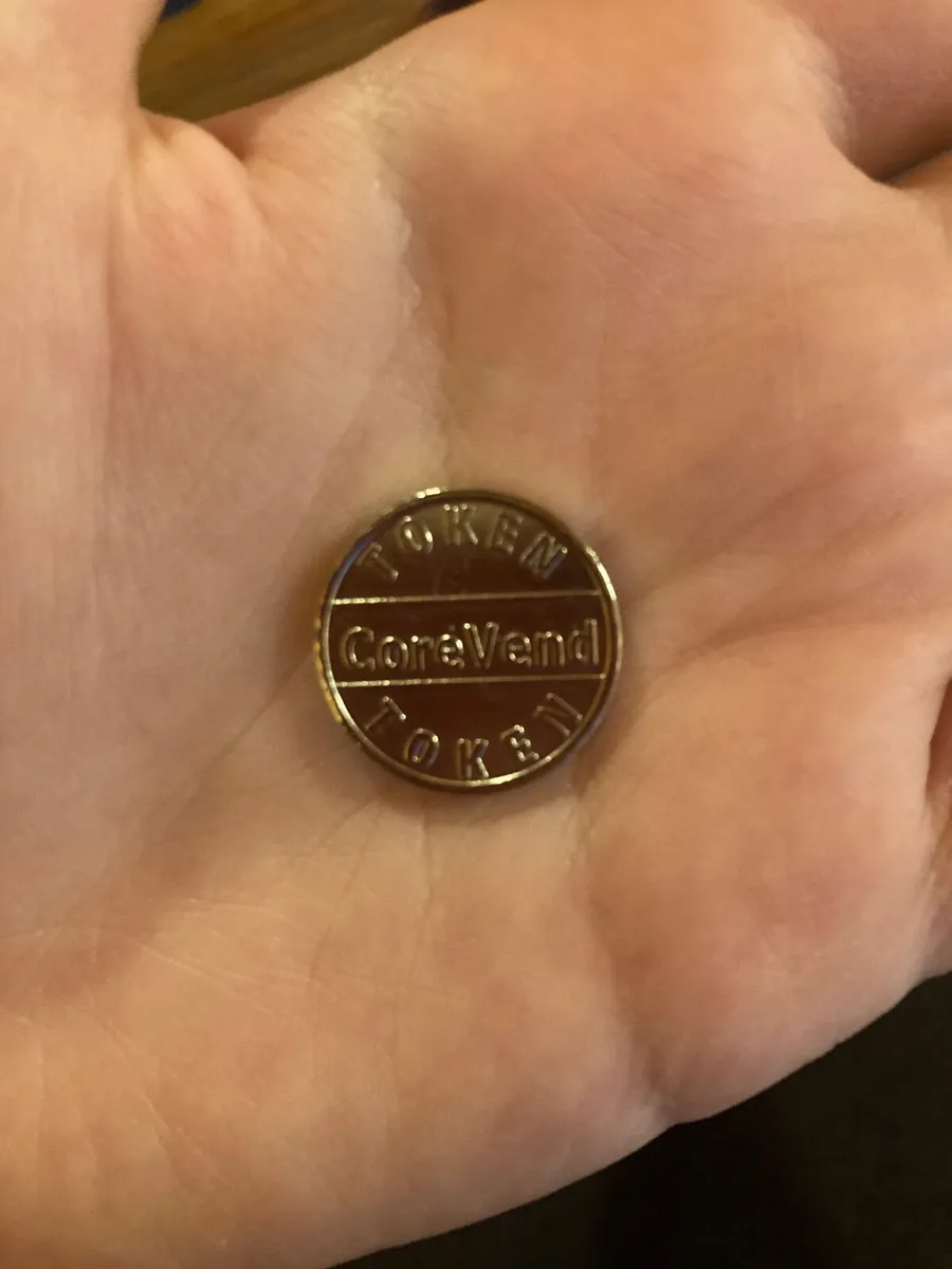8 ICMAO tokens - Image 1