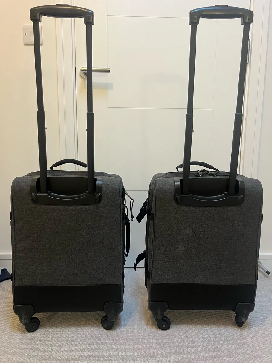 Eastpak TRANS4 suitcases - Image 2
