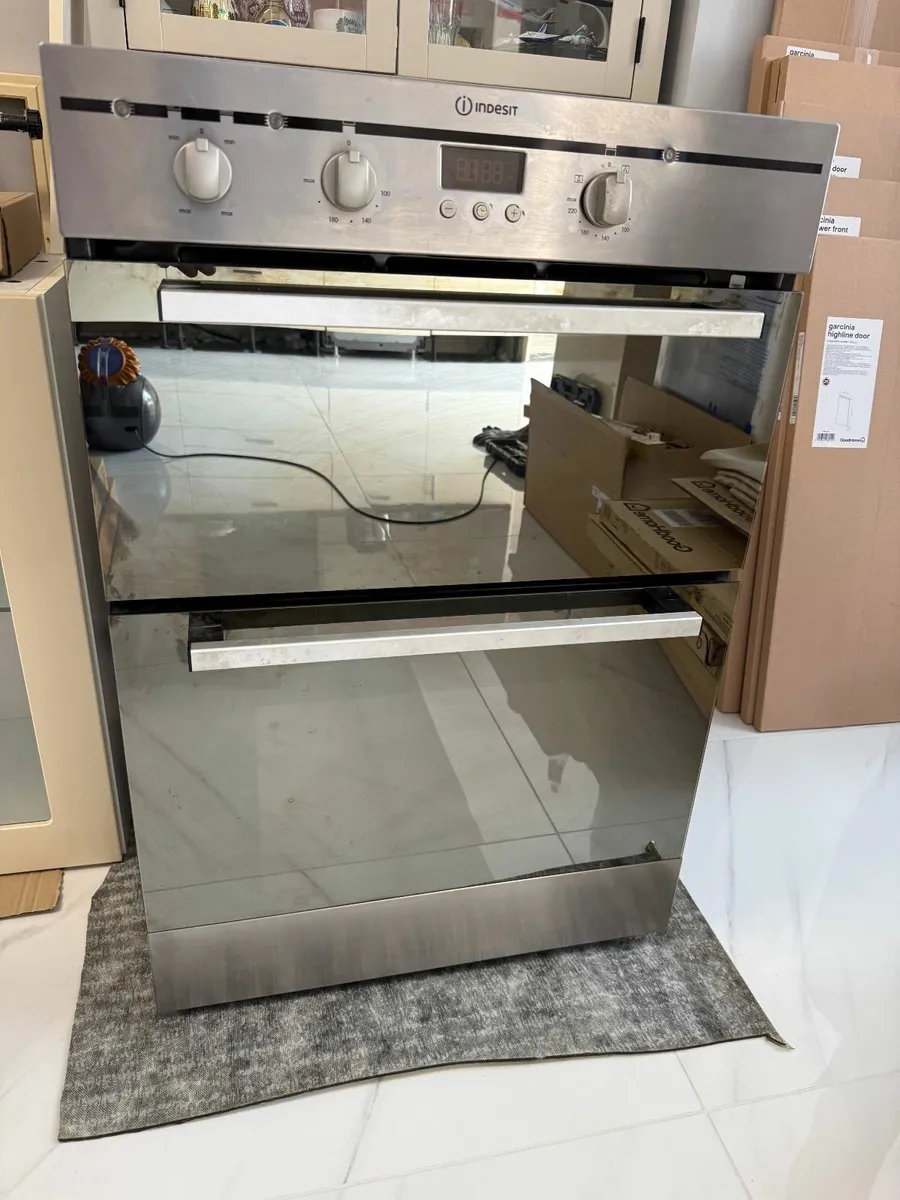 Double oven - Image 1