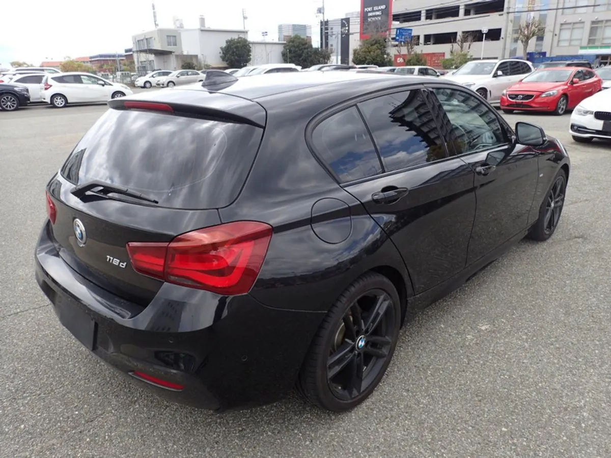 BMW 1 Series 118D M-sport Plus Shadow Edition // - Image 4