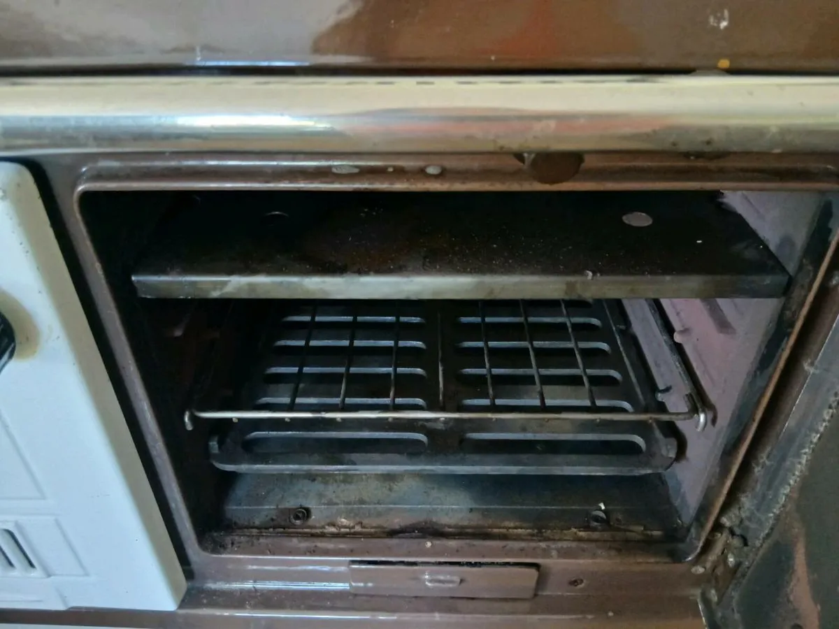 Solid fuel back boiler range stanley comragh - Image 4
