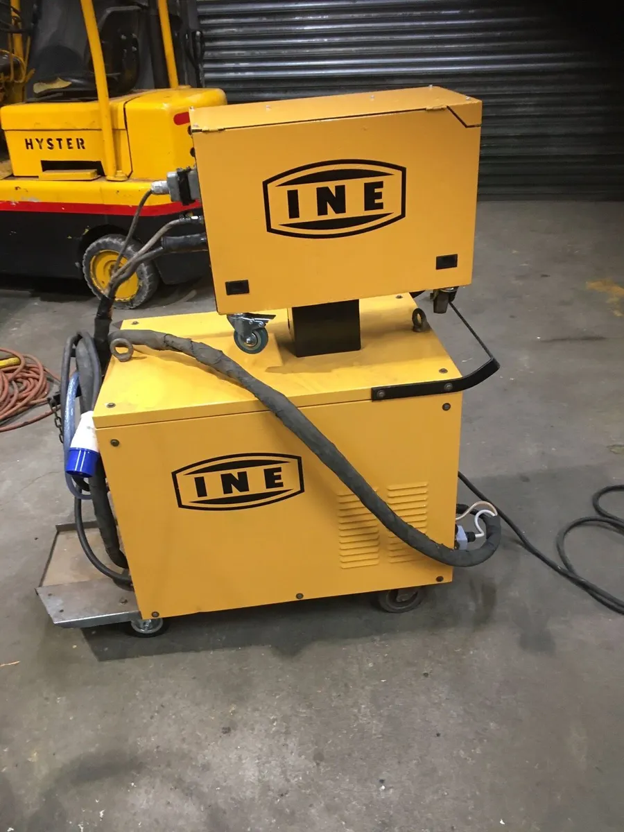 380 single phase mig welder - Image 3