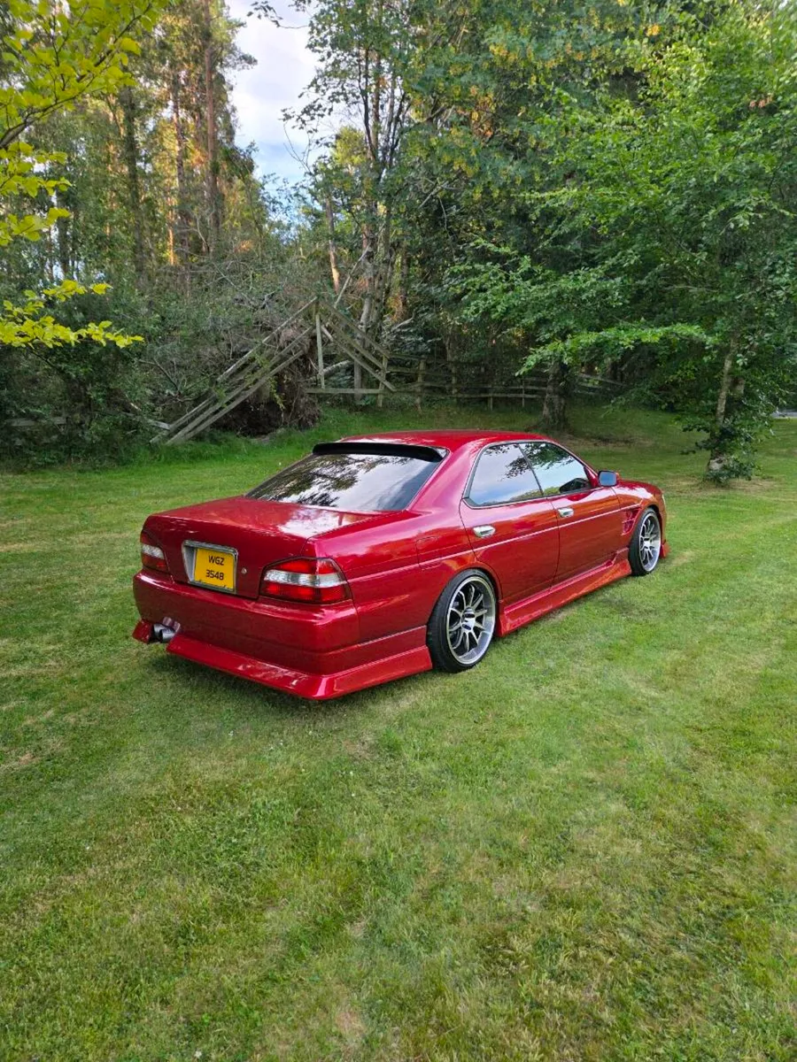 Nissan Laurel C35 Medalist - Image 3