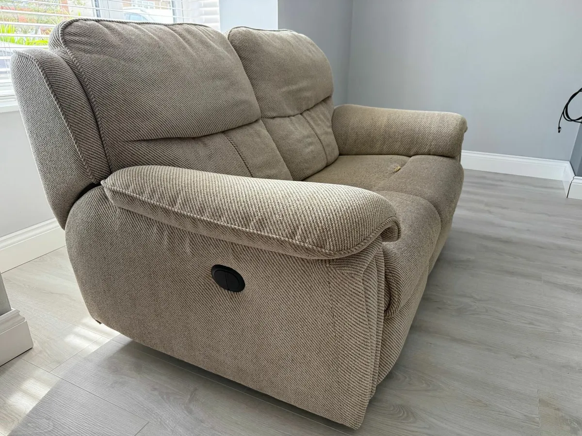 Sofa - 3 and 2 seater electric recliners - Image 1