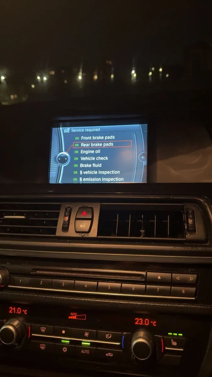 BMW F10 sunroof high spec - Image 2