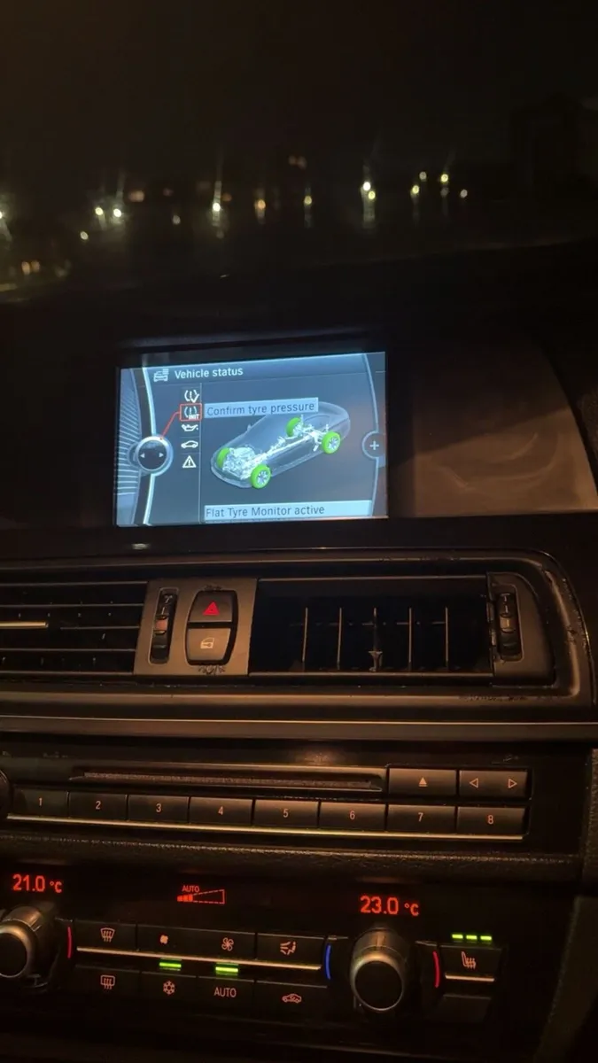BMW F10 sunroof high spec - Image 3