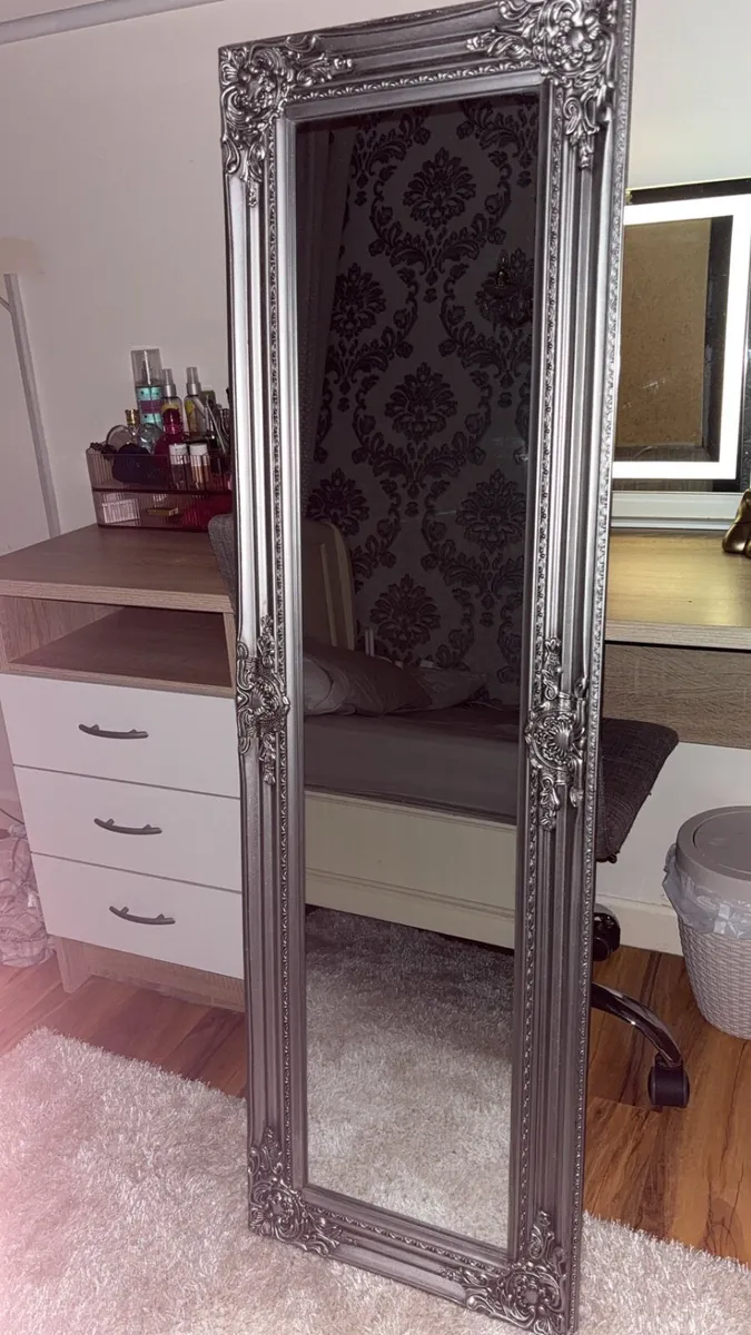 Mirror