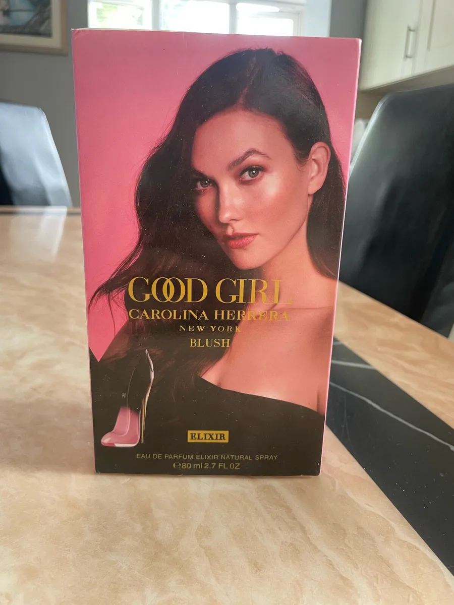 GOD GIRI CAROLINA HERRERA NEW YORK BLUSH - Image 1
