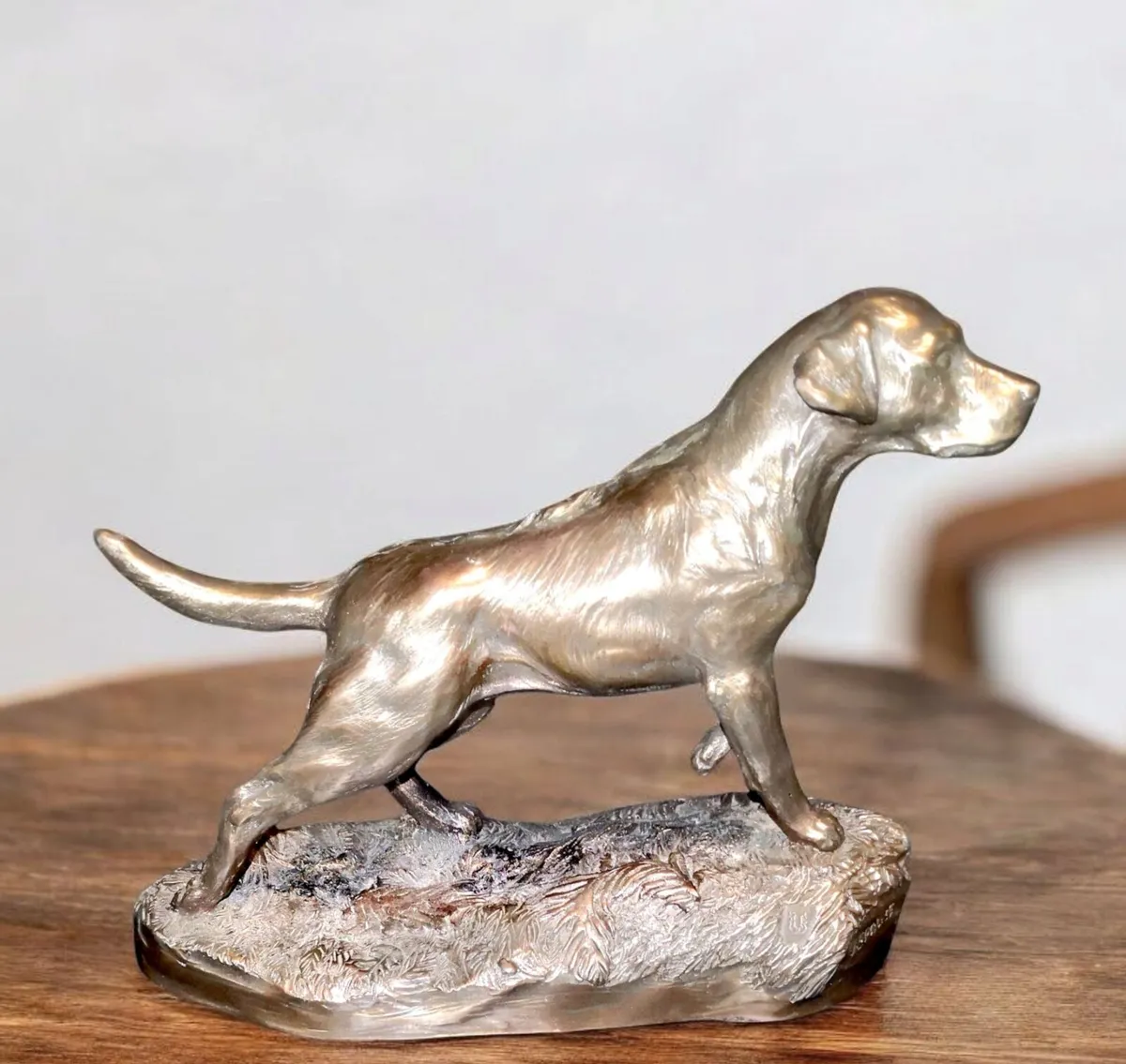 Genesis bronze Labrador statue - Image 1