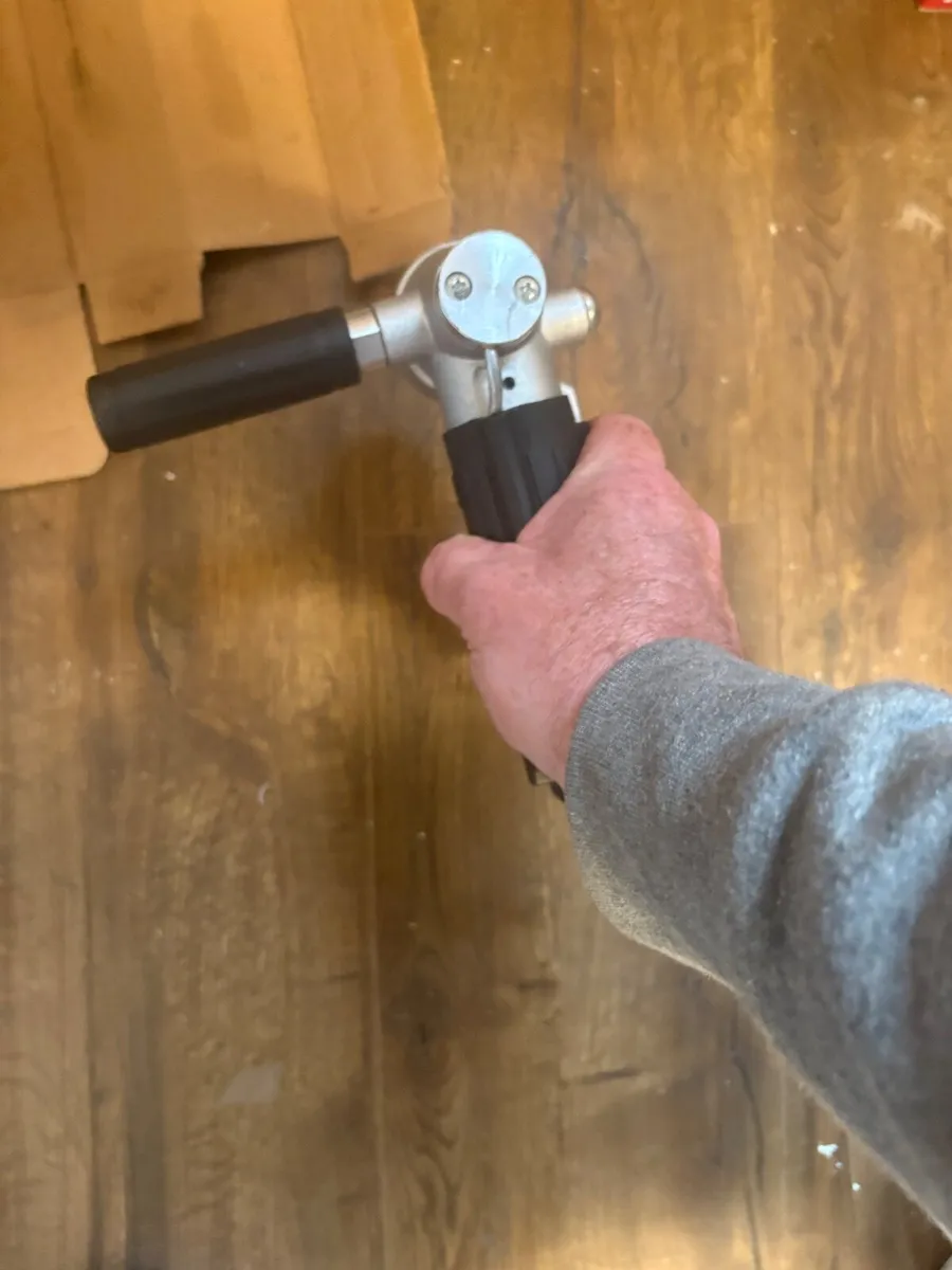 Pneumatic Wet Polisher variable speed for stone - Image 2