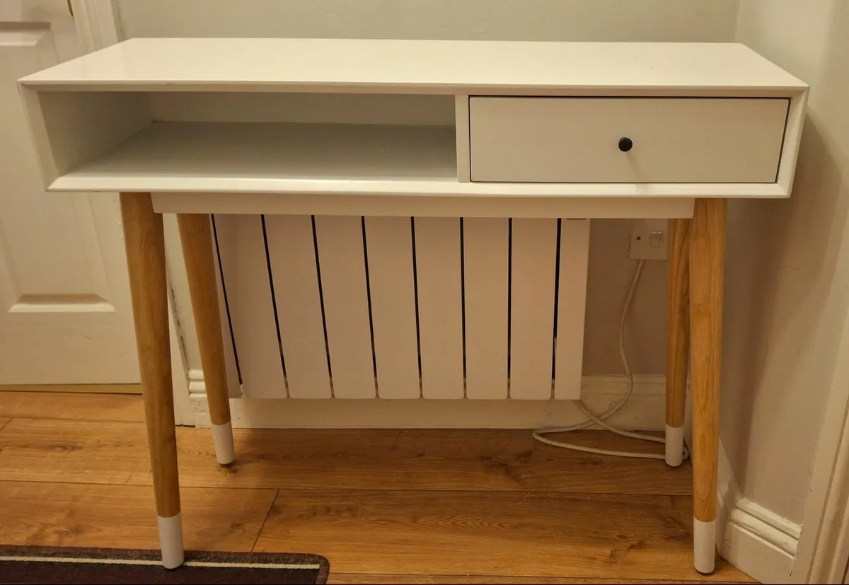 Small bedroom table
