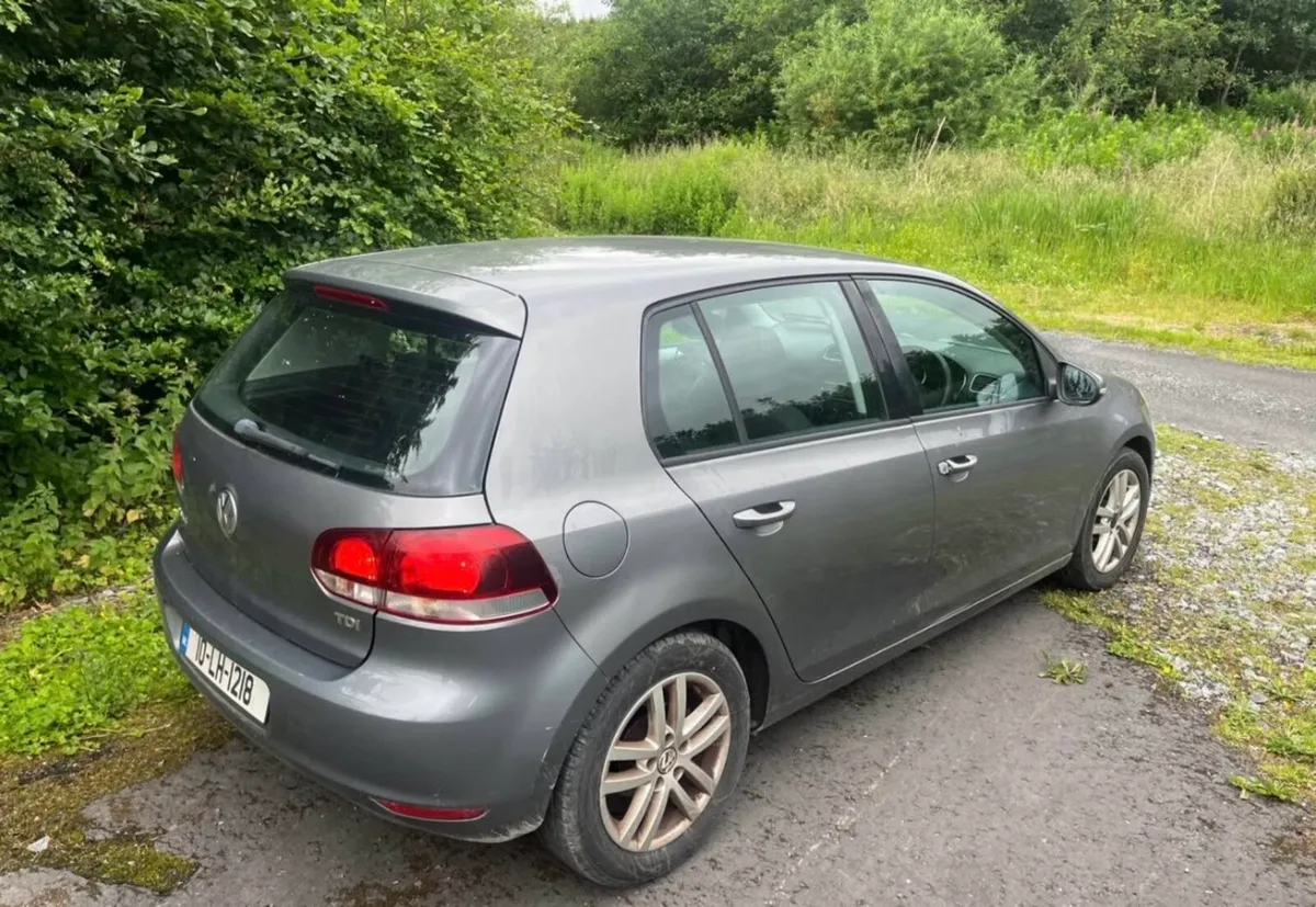 2010 Volkswagen Golf 1.6 Tdi - Image 3