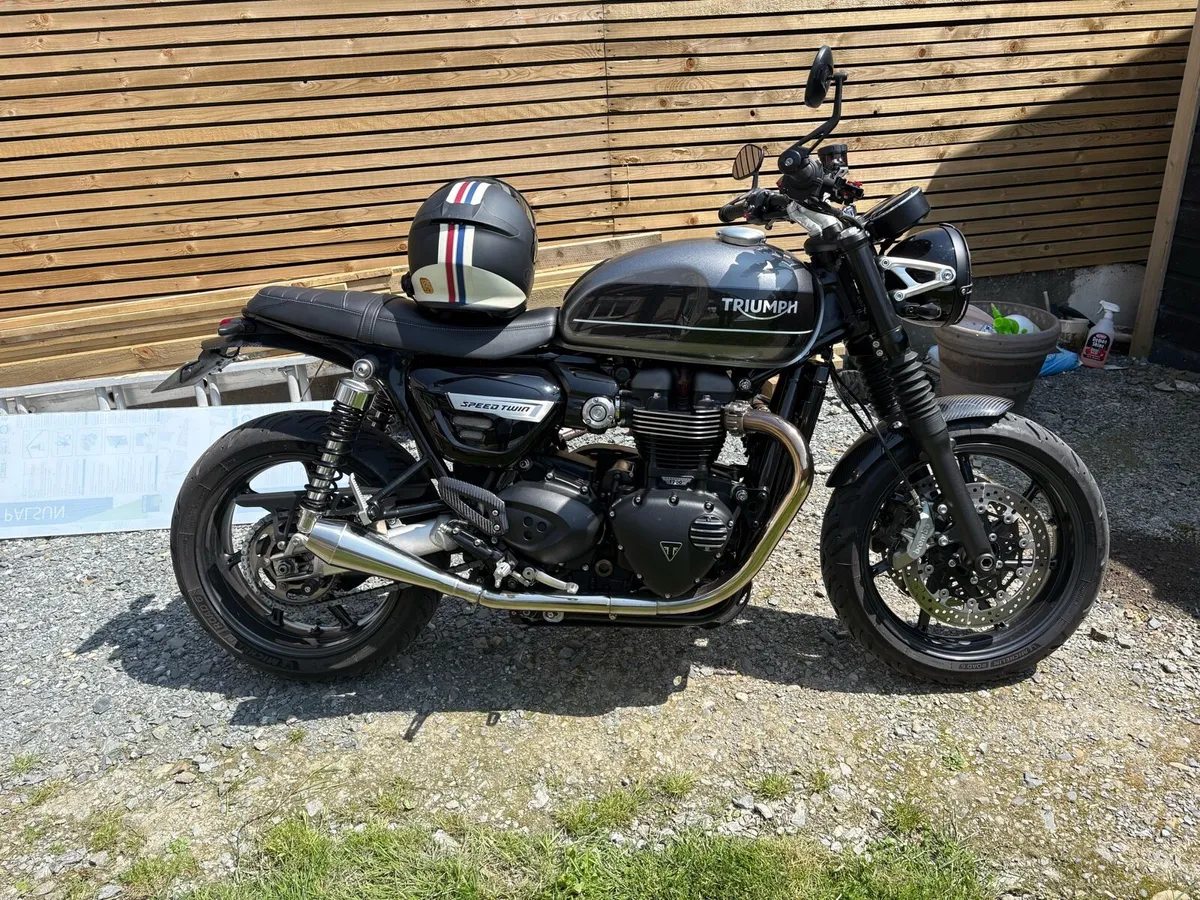 Triumph Speed Twin 1200 2021 - Image 1
