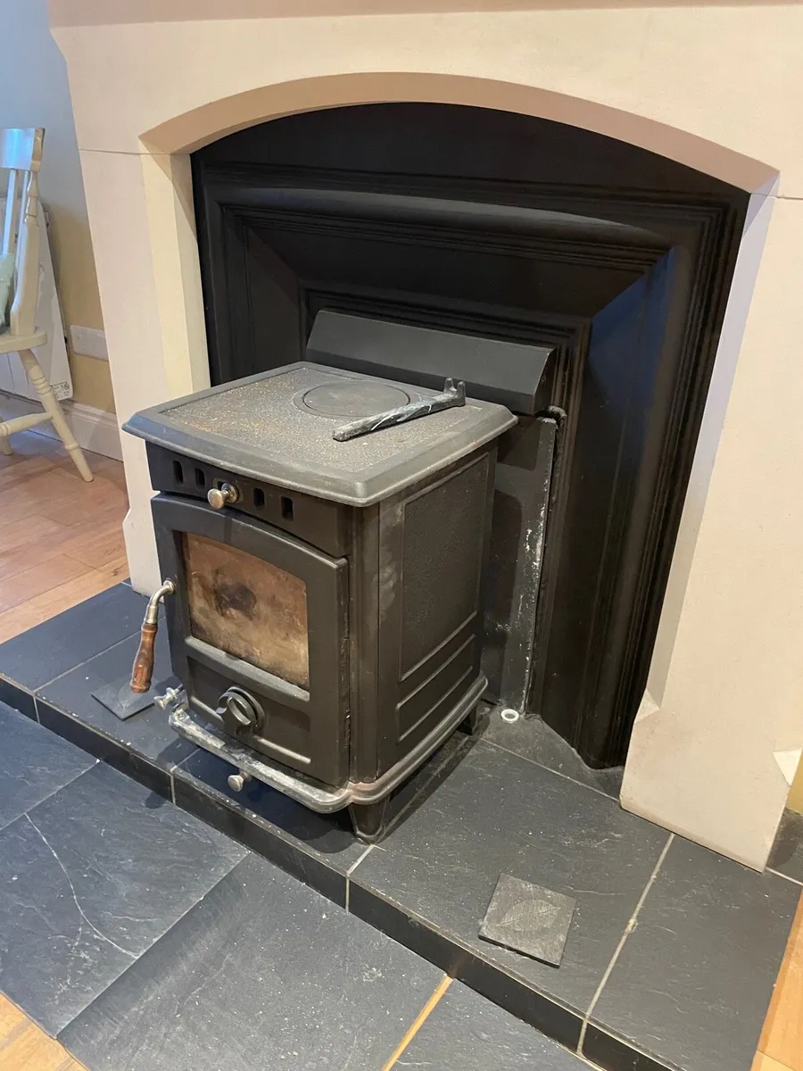 Stove - Image 1