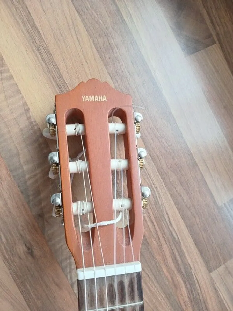 Yamaha Guitalele For Sale - Image 4