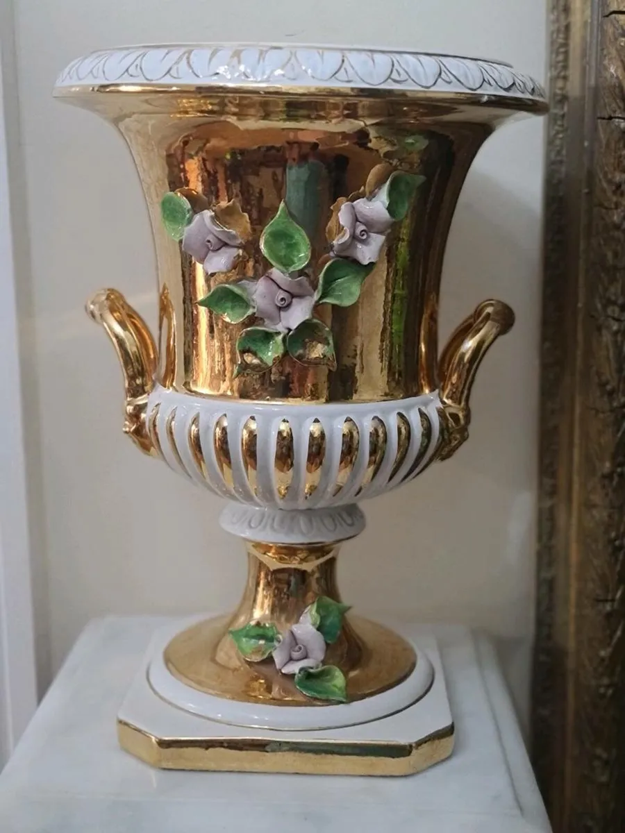 A selection of vintage Italian porcelain - Image 2