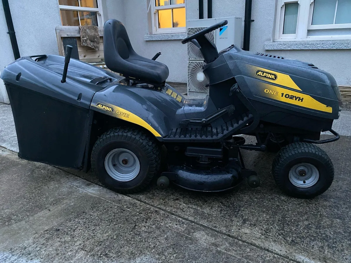 Ride on mower - Image 3