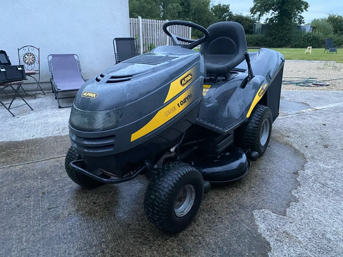 Ride on mower - Image 4