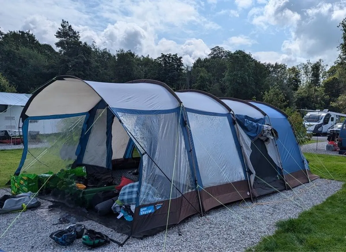 Kampa Croydon 6 person steel poled tent - Image 1