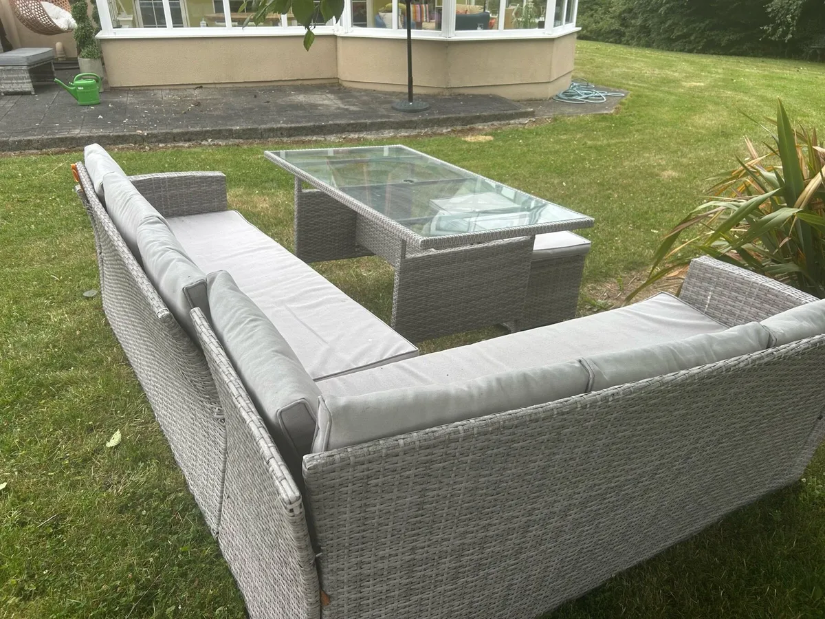 Rattan 8 seater corner dining set - Image 4