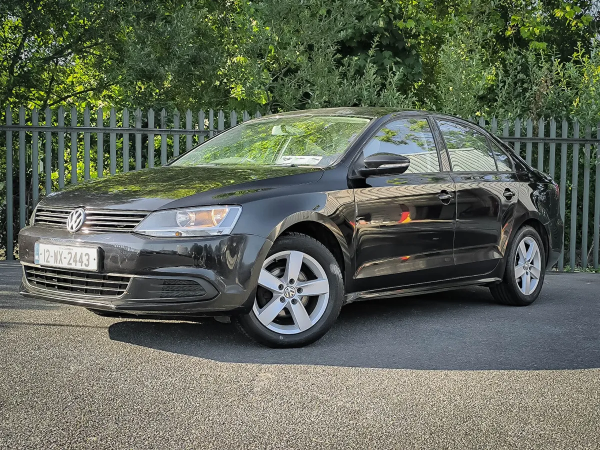 2012 Volkswagen Jetta 1.6 TDI *AUTOMATIC* - Image 2