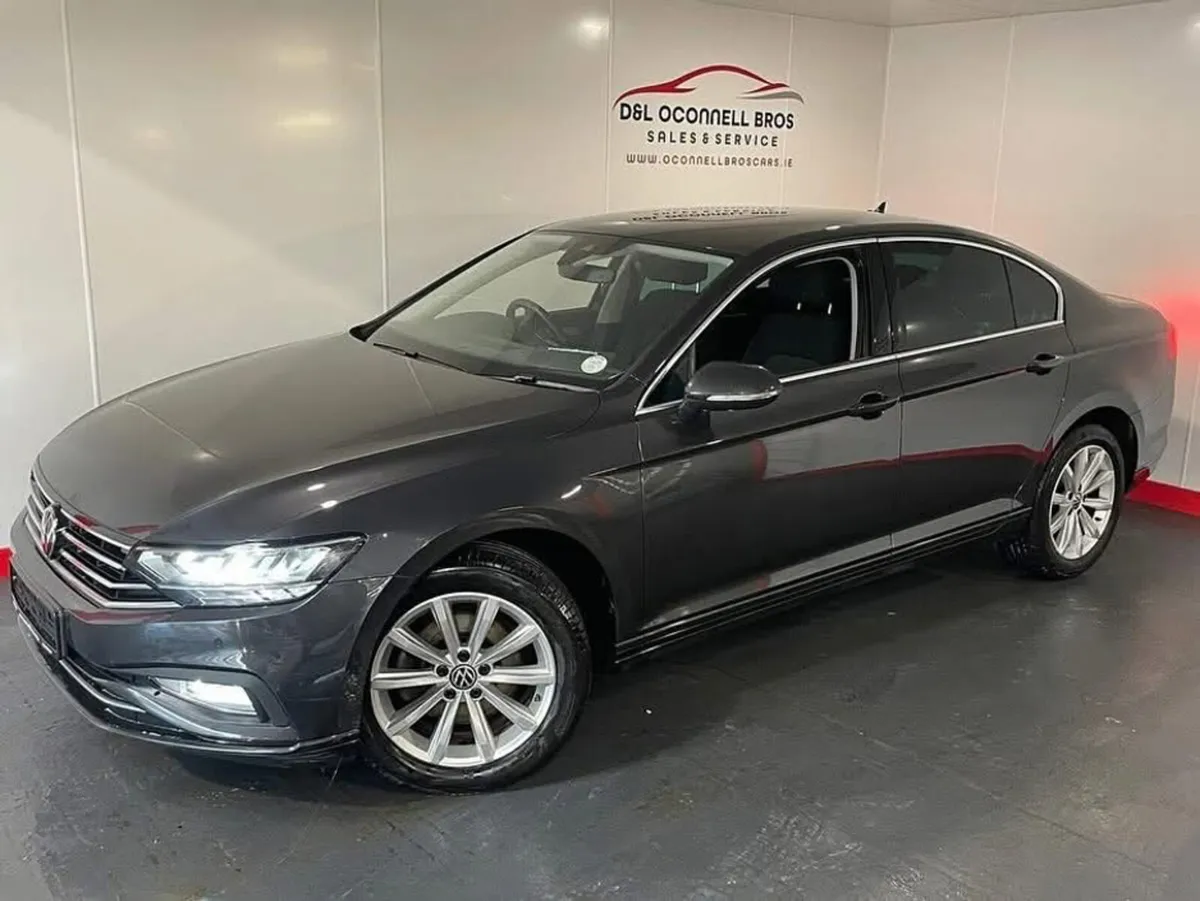 Volkswagen Passat BUSINESS 2.0 TDI MANUAL 6SPEED F - Image 3