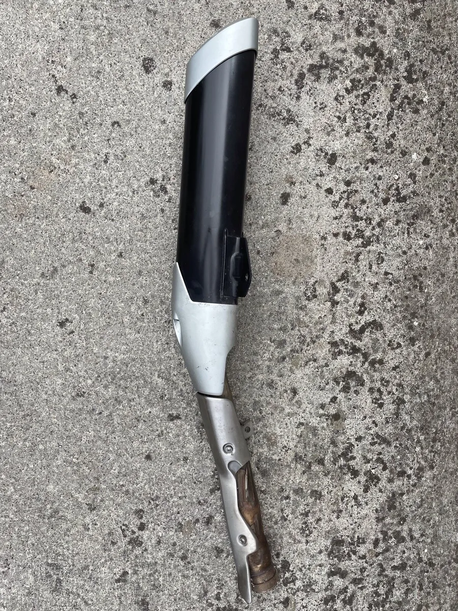Exhaust for 2016 Kawasaki GTR1400 - Image 2