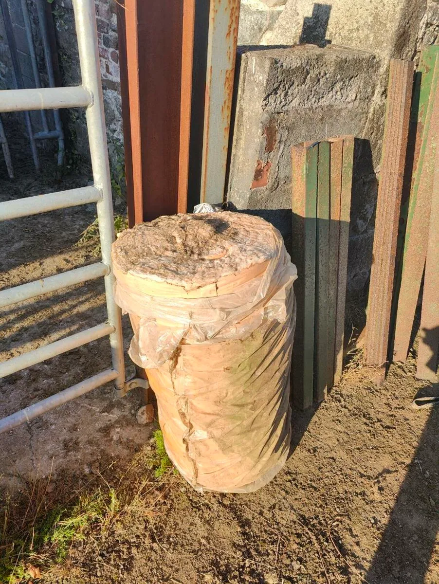 Tanks/Bins/Stakes/Wire - Image 3