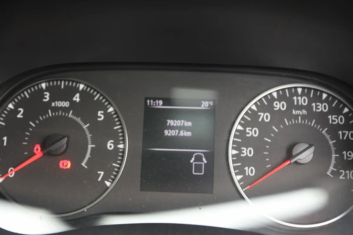 Renault Master 2020 - Image 2