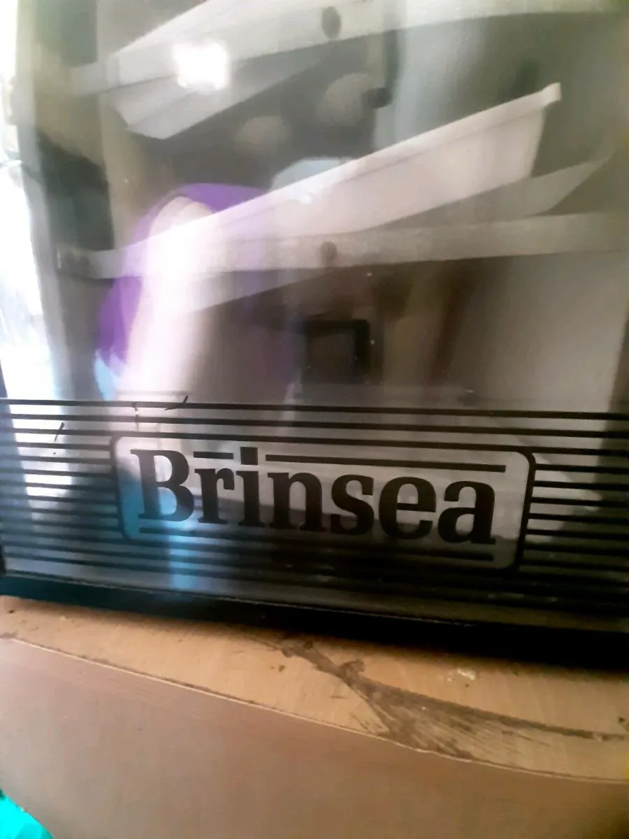 Brinsea 380 ova Automatic Incubator - Image 4
